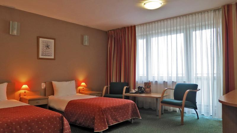 Hotel Wilanow Warszawa By Desilva Екстер'єр фото